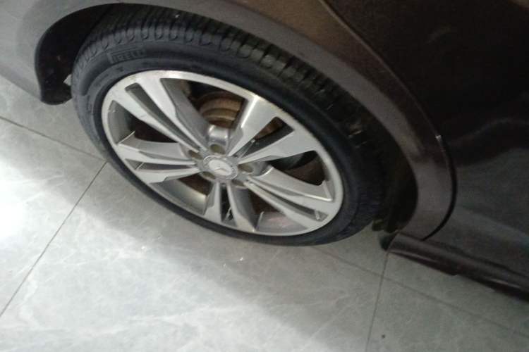 Used Mercedes-Benz E-Class 2014 Restyled E 260 L Sport Edition Exterior 5