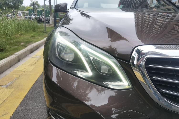 Used Mercedes-Benz E-Class 2014 E 260 L Exterior 6
