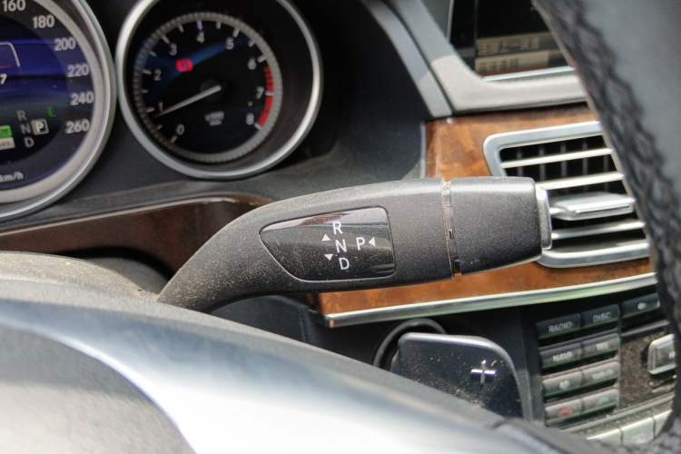 Used Mercedes-Benz E-Class 2014 E 400 L Hybrid Gear Lever