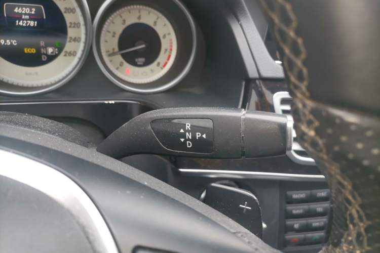 Used Mercedes-Benz E-Class 2014 Restyled E 260 L Sport Edition Gear Lever