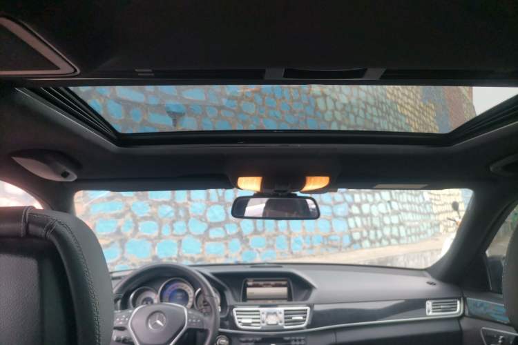 Used Mercedes-Benz E-Class 2014 Restyled E 260 L Sport Edition Headliner