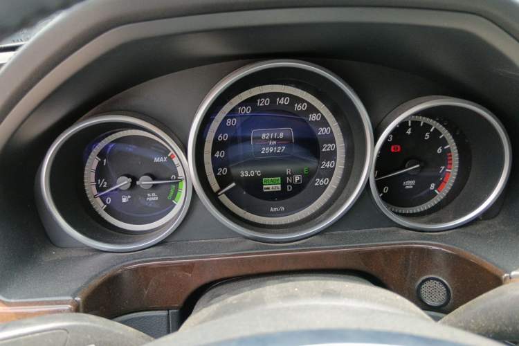 Used Mercedes-Benz E-Class 2014 E 400 L Hybrid Instrument Cluster