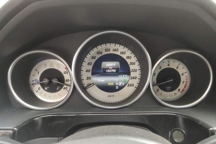 Used Mercedes-Benz E-Class 2014 Restyled E 260 L Sport Edition Instrument Cluster