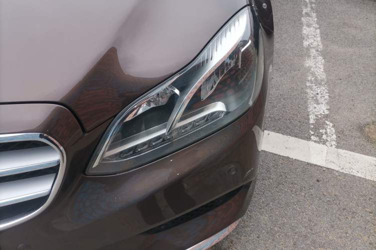 Used Mercedes-Benz E-Class 2014 Restyled E 260 L Sport Edition Left Front Headlight