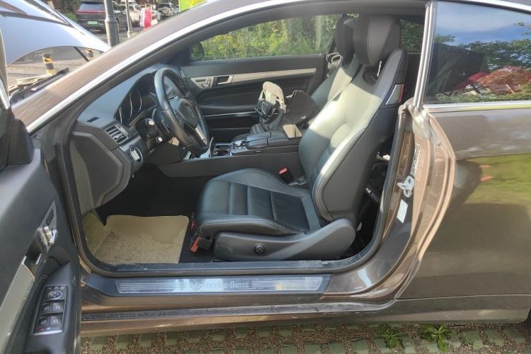 Used Mercedes-Benz E-Class 2014 E 260 Coupe Left Front Seat