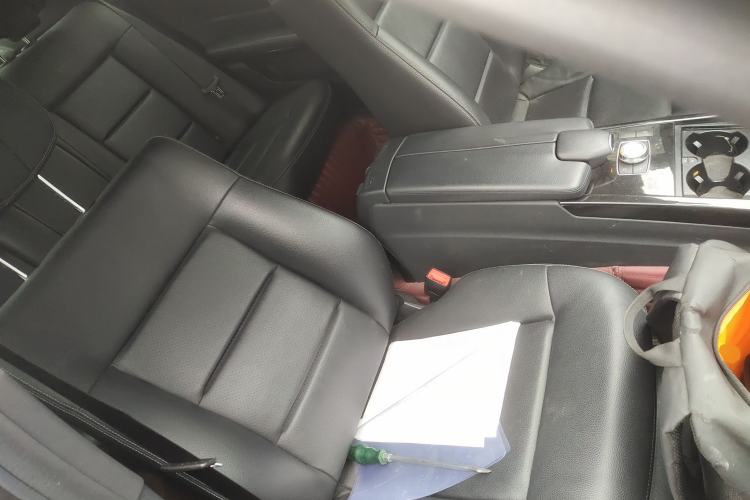 Used Mercedes-Benz E-Class 2014 Restyled E 260 L Sport Edition Right Front Seat