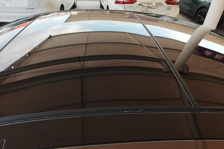 Used Mercedes-Benz E-Class 2014 E 200 Coupe Roof