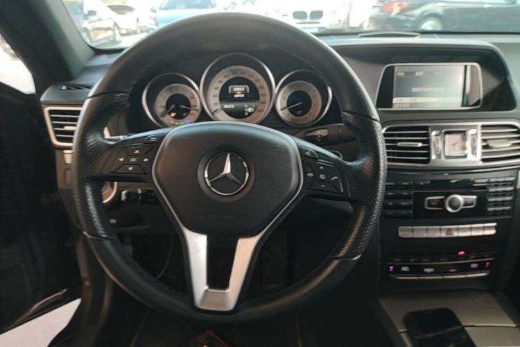 Used Mercedes-Benz E-Class 2014 E 200 Coupe Steering Wheel