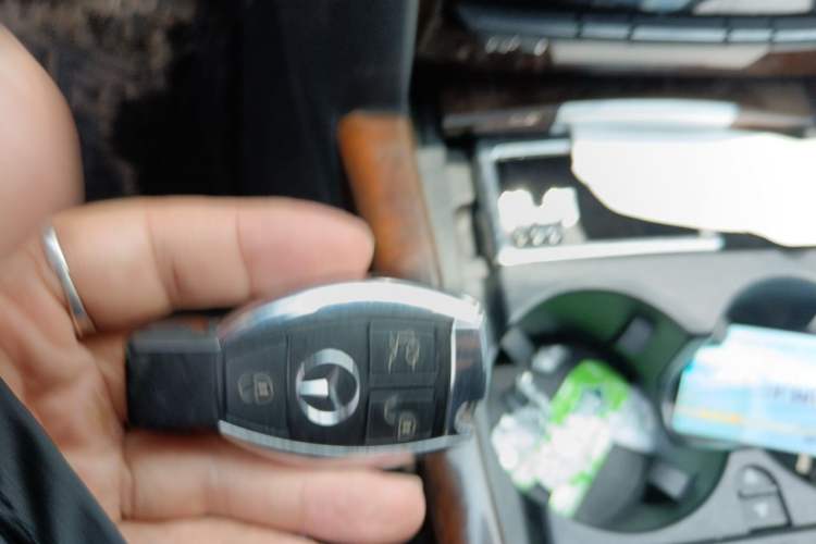 Used Mercedes-Benz E-Class 2014 E 400 L Hybrid Vehicle Key