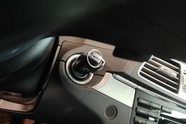 Used Mercedes-Benz E-Class 2014 E 200 Coupe Vehicle Key