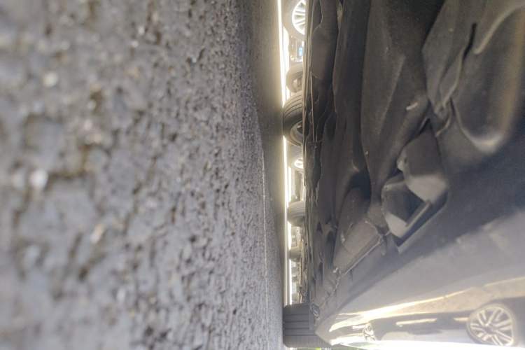 Used Mercedes-Benz E-Class 2014 E 260 L Sport Edition Chassis Front Left