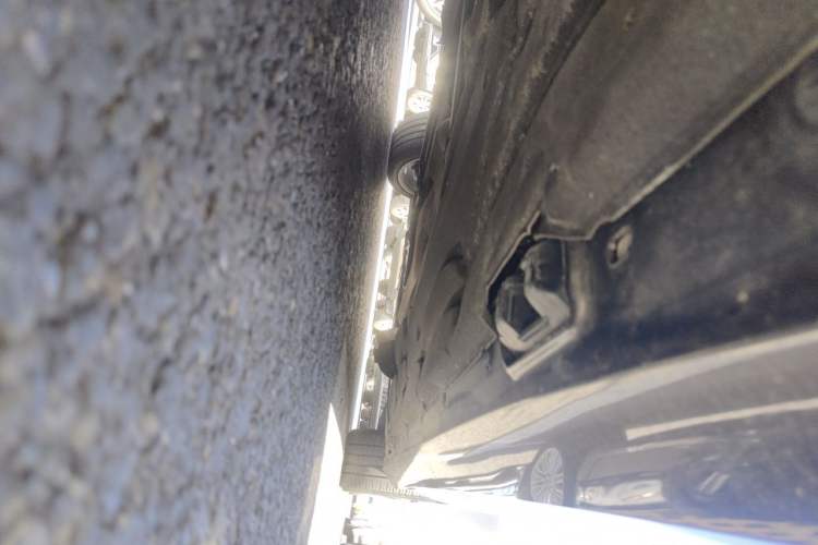Used Mercedes-Benz E-Class 2014 E 260 L Sport Edition Chassis Rear Right