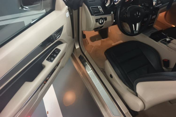 Used Mercedes-Benz E-Class 2014 E 260 Coupe Driver Seat