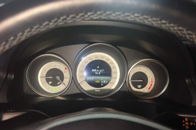 Used Mercedes-Benz E-Class 2014 E 260 Coupe Instrument Cluster