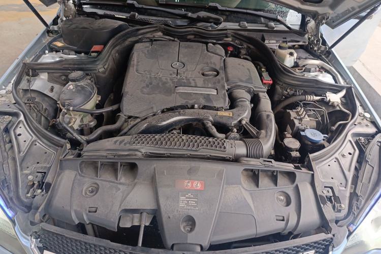 Used Mercedes-Benz E-Class 2014 E 200 Coupe Engine Bay