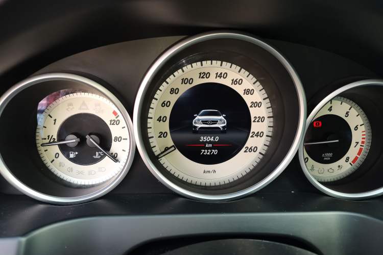 Used Mercedes-Benz E-Class 2014 E 200 Coupe Instrument Cluster