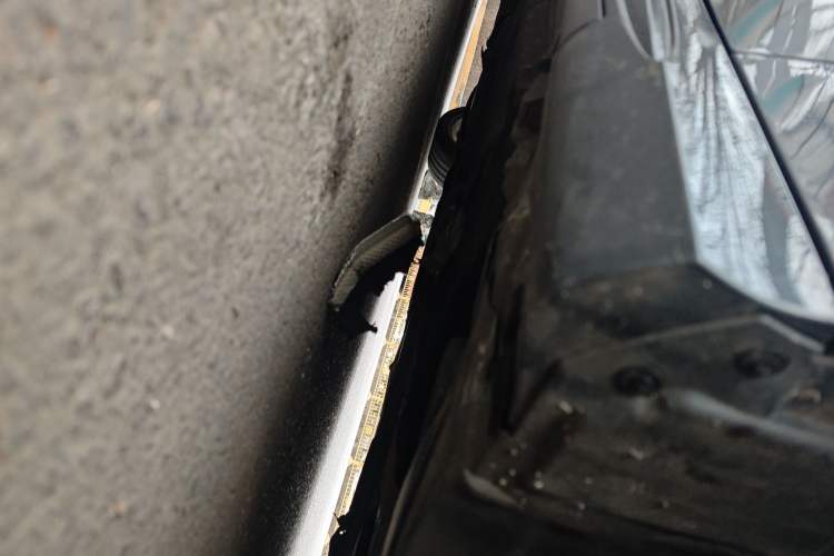 Used Mercedes-Benz E-Class 2014 Restyled E 260 L Sport Edition Chassis Front Right