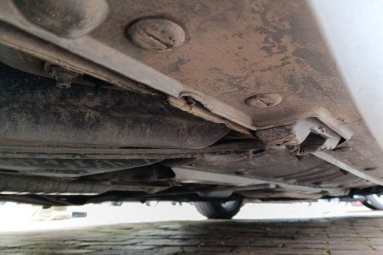 Used Mercedes-Benz E-Class 2014 E 260 L Sport Edition Chassis Rear Right