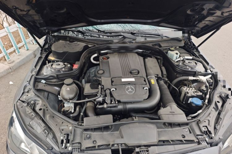 Used Mercedes-Benz E-Class 2014 Restyled E 260 L Sport Edition Engine Bay