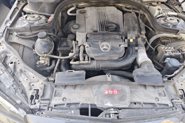 Used Mercedes-Benz E-Class 2014 E 260 L Sport Edition Engine Bay