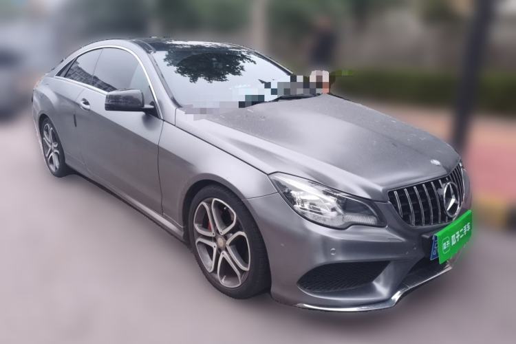 Used Mercedes-Benz E-Class 2014 E 200 Coupe Front Right 45 Deg