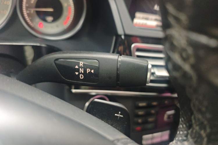 Used Mercedes-Benz E-Class 2014 E 260 L Sport Edition Gear Lever