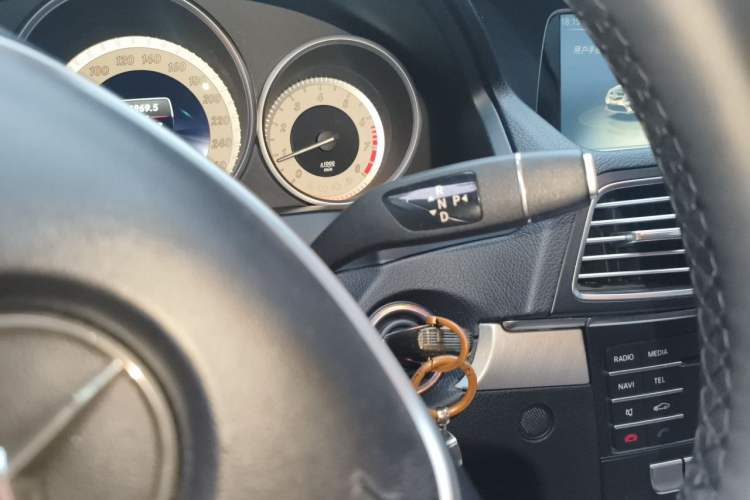Used Mercedes-Benz E-Class 2014 E 200 Coupe Gear Lever