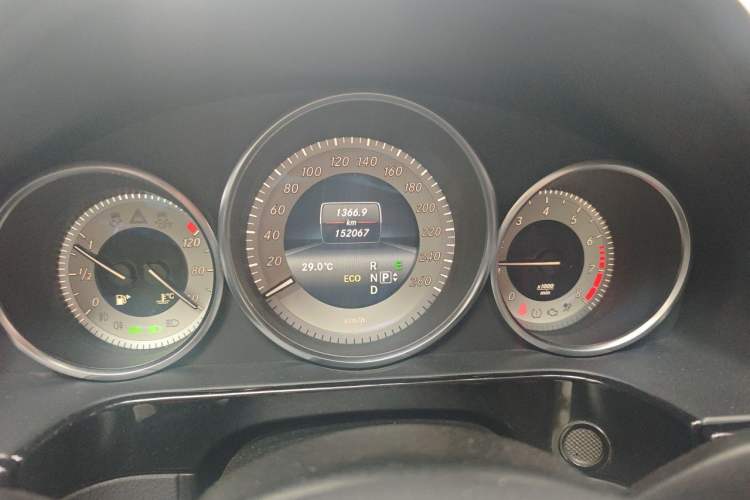 Used Mercedes-Benz E-Class 2014 E 260 L Sport Edition Instrument Cluster