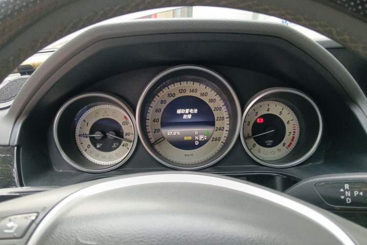 Used Mercedes-Benz E-Class 2014 E 260 L Sport Edition Instrument Cluster