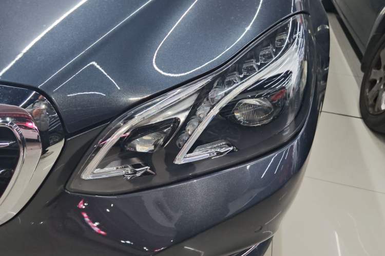Used Mercedes-Benz E-Class 2014 E 260 L Luxury Model Left Front Headlight