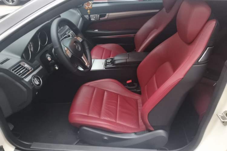 Used Mercedes-Benz E-Class 2014 E 200 Coupe Left Front Seat