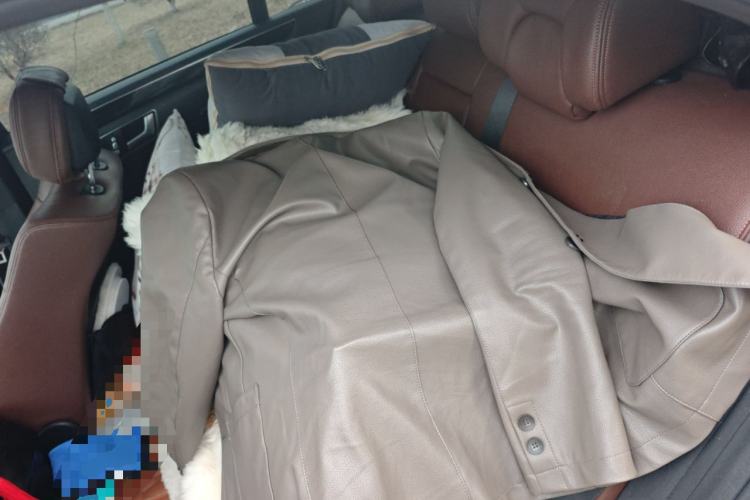 Used Mercedes-Benz E-Class 2014 Restyled E 260 L Sport Edition Left Rear Seat