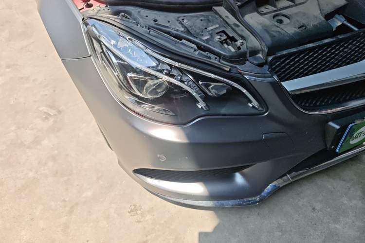 Used Mercedes-Benz E-Class 2014 E 260 Coupe Right Front Headlight