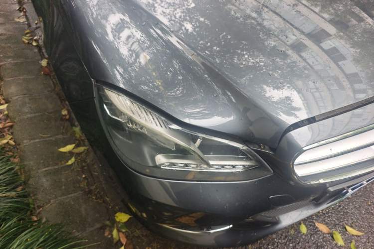 Used Mercedes-Benz E-Class 2014 E 260 L Sport Edition Right Front Headlight