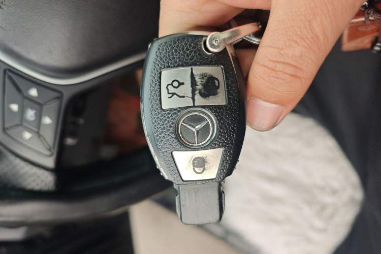 Used Mercedes-Benz E-Class 2014 Restyled E 260 L Sport Edition Vehicle Key
