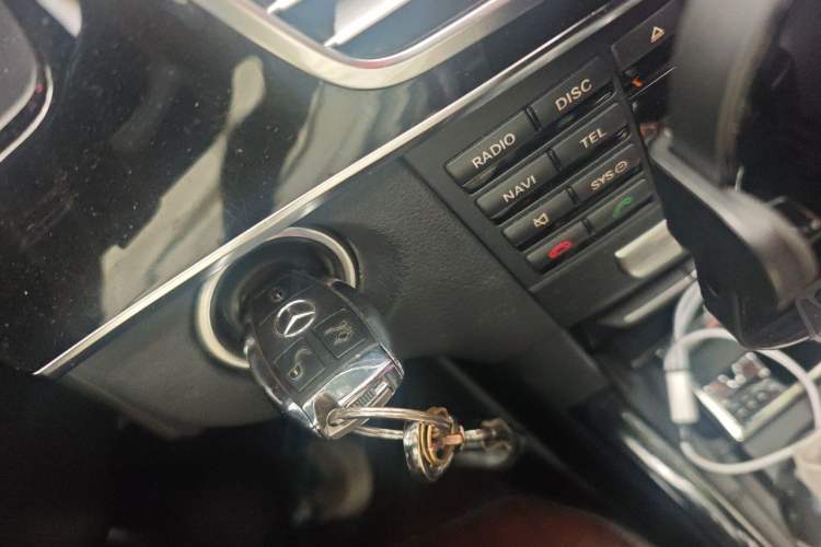 Used Mercedes-Benz E-Class 2014 E 260 L Sport Edition Vehicle Key