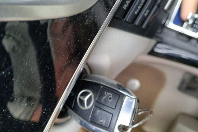 Used Mercedes-Benz E-Class 2014 E 260 L Sport Edition Vehicle Key
