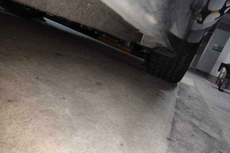Used Mercedes-Benz E-Class 2014 E 260 L Luxury Model Chassis Rear Left