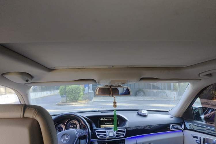 Used Mercedes-Benz E-Class 2014 E 260 L Sport Edition Headliner