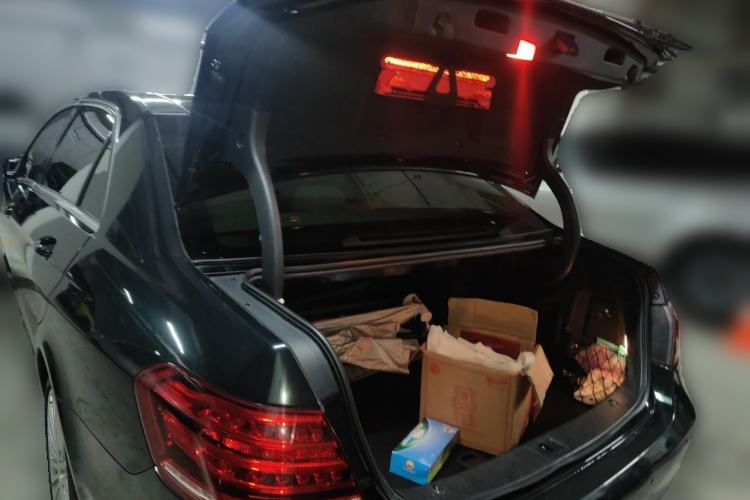Used Mercedes-Benz E-Class 2014 E 260 L Luxury Model Trunk