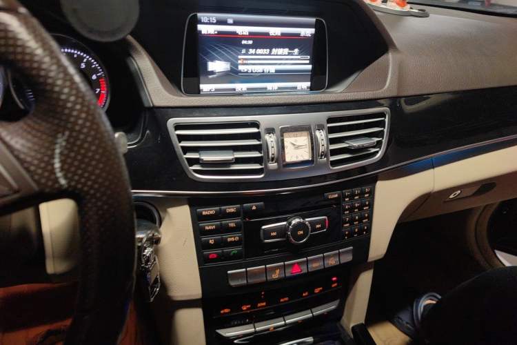 Used Mercedes-Benz E-Class 2014 E 260 L Sport Edition Audio And AC Panel