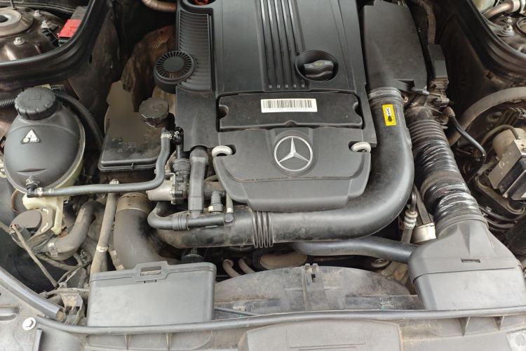 Used Mercedes-Benz E-Class 2014 E 260 L Sport Edition Engine Bay