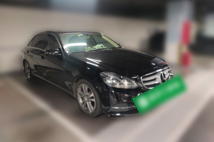Used Mercedes-Benz E-Class 2014 E 260 L Sport Edition Front Right 45 Deg
