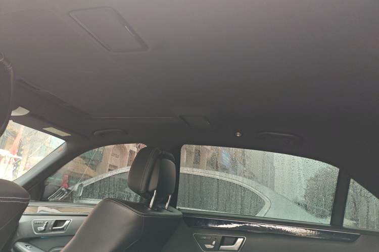Used Mercedes-Benz E-Class 2014 E 260 L Sport Edition Headliner