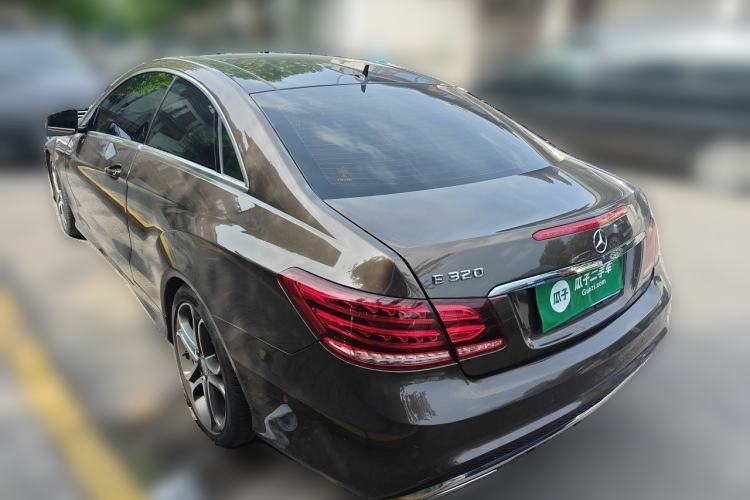Used Mercedes-Benz E-Class 2014 E 200 Coupe Rear Left 45 Deg