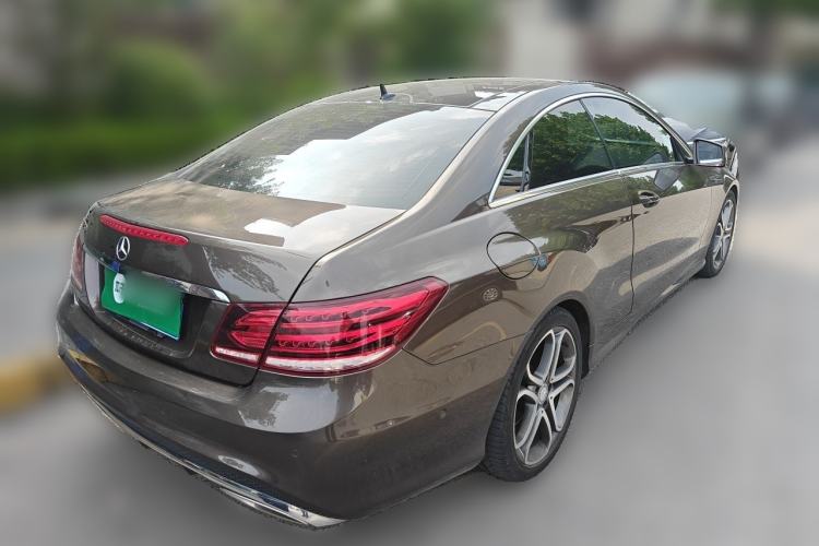 Used Mercedes-Benz E-Class 2014 E 200 Coupe Rear Right 45 Deg