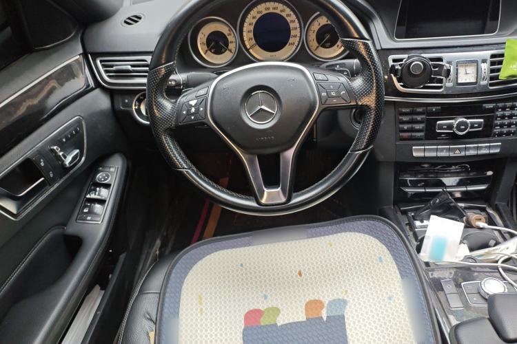 Used Mercedes-Benz E-Class 2014 E 260 L Sport Edition Steering Wheel