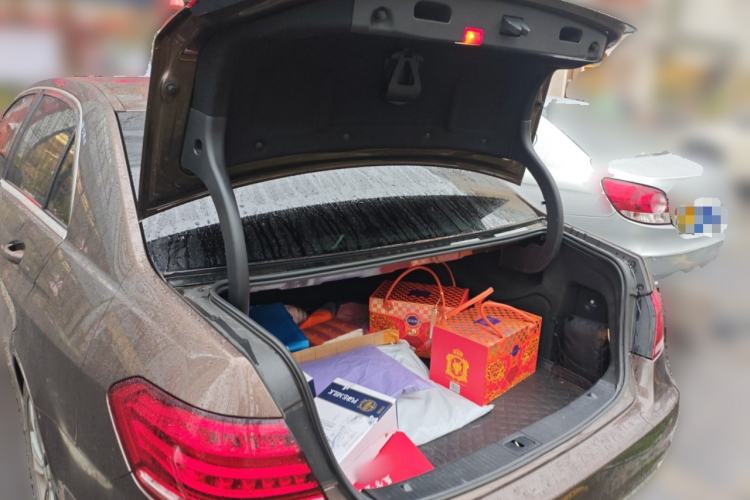 Used Mercedes-Benz E-Class 2014 E 260 L Sport Edition Trunk