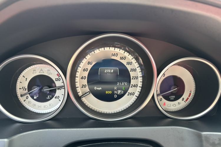 Used Mercedes-Benz E-Class 2014 E 260 Coupe Instrument Cluster