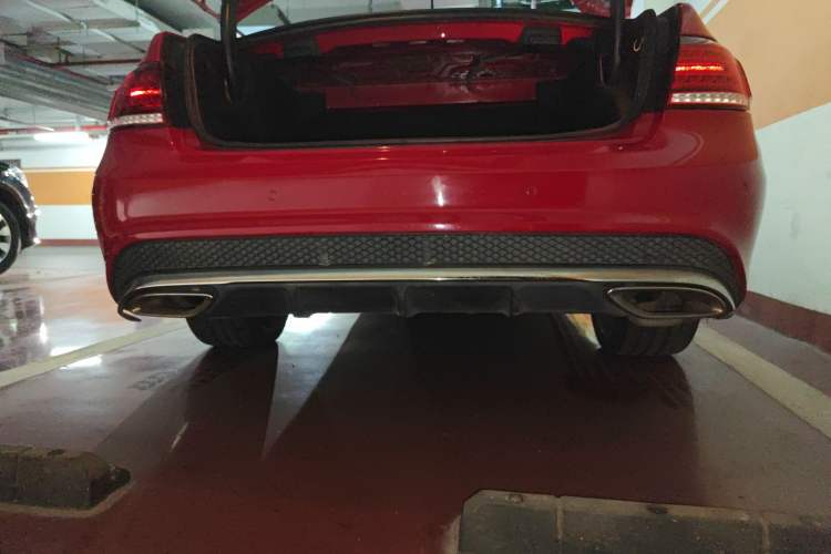 Used Mercedes-Benz E-Class 2014 E 200 Coupe Chassis Rear